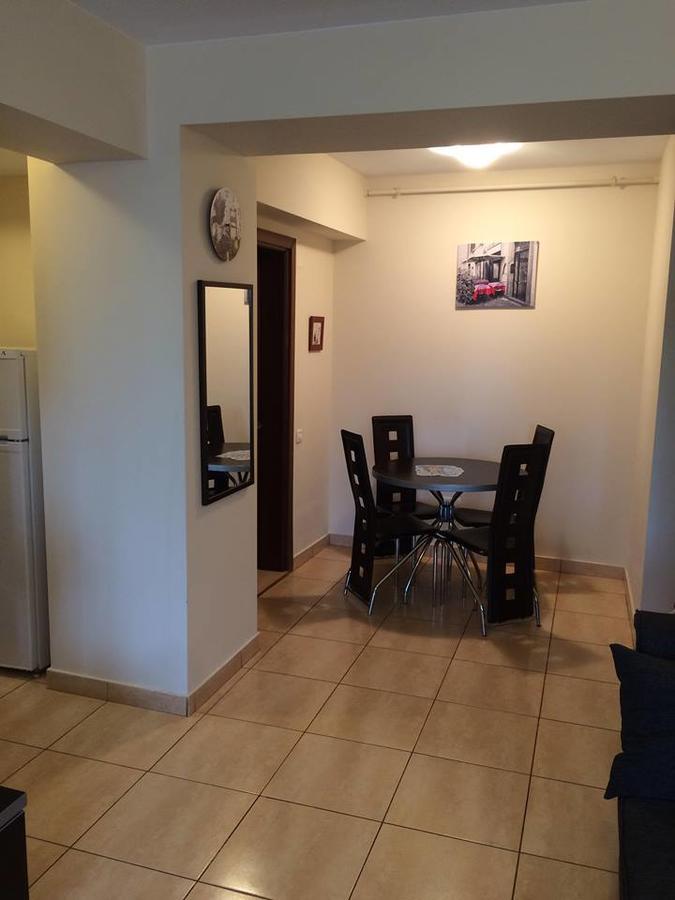 מאמאיה Nick Apartments מראה חיצוני תמונה